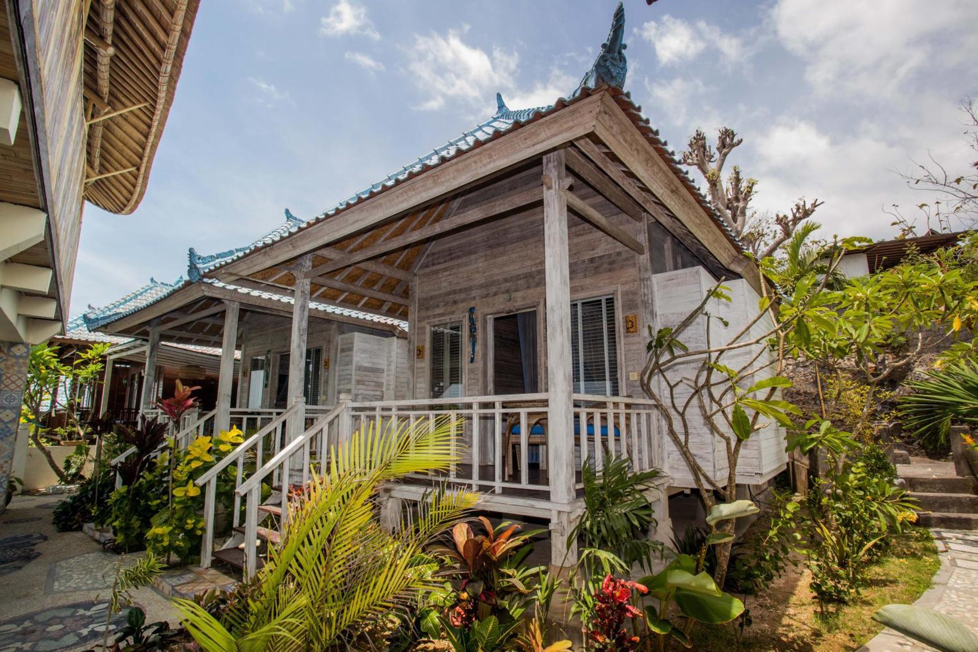 Nusa View - Oceanfront Rentals Lembongan Exterior foto