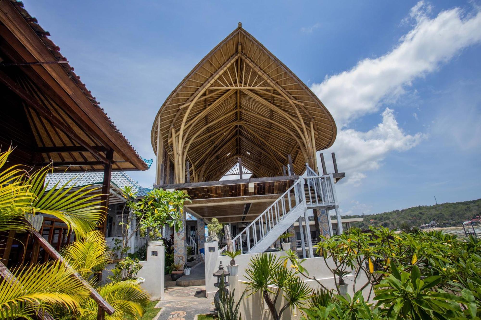 Nusa View - Oceanfront Rentals Lembongan Exterior foto